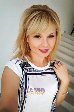 180984 - Yaroslava Age: 34 - Ukraine