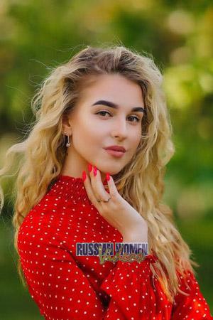 198438 - Valeria Age: 23 - Russia