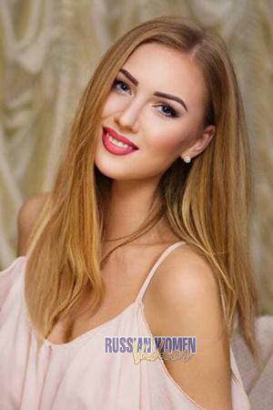 203329 - Oksana Age: 28 - Ukraine