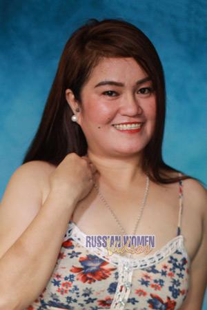209355 - Michelle Age: 40 - Philippines
