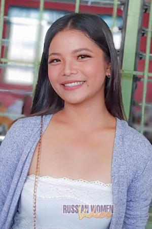 209680 - Kreslen Age: 19 - Philippines