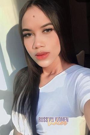 212142 - Adriana Age: 22 - Colombia