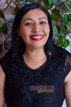 213006 - Alicia Age: 43 - Peru