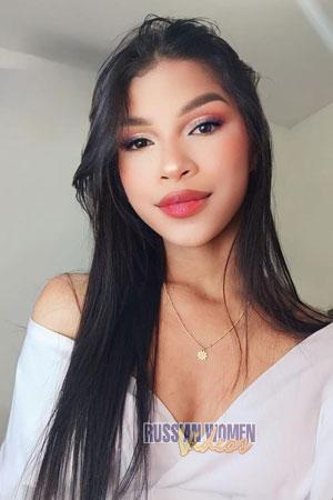 213616 - Gabriela Age: 23 - Colombia