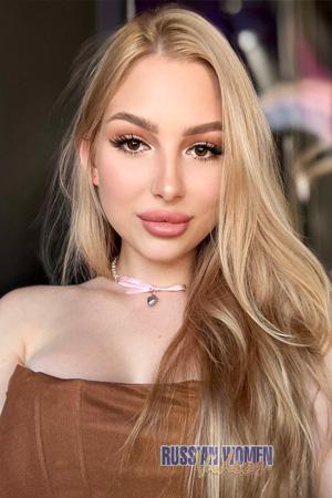 224862 - Karyna Age: 22 - Ukraine