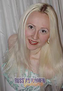 56986 - Alena Age: 38 - Russia