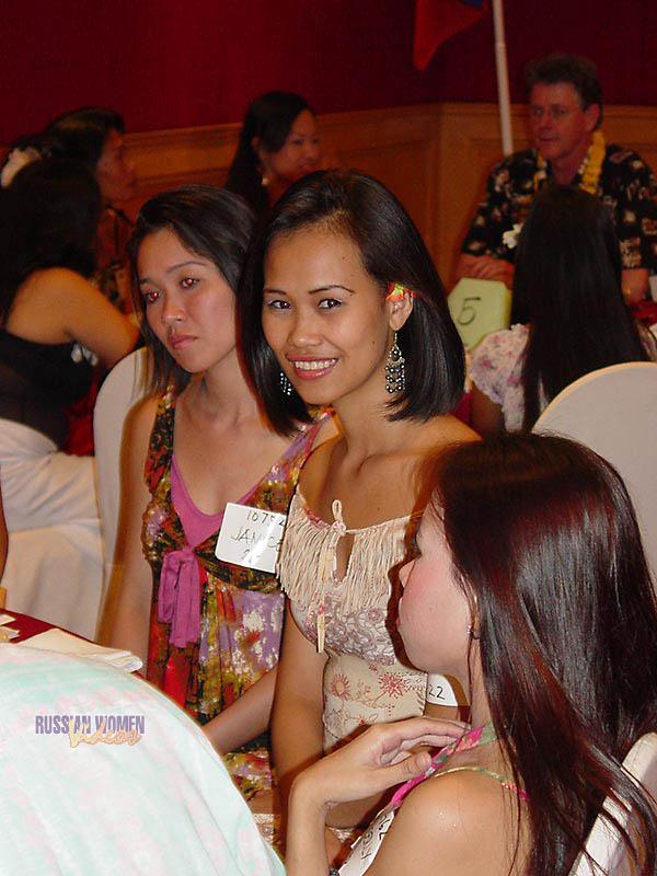 077-filipino-girls