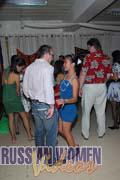 young-filipino-women-053