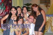 young-filipino-women-096