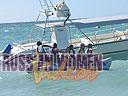 cartagena-women-boat-1104-41